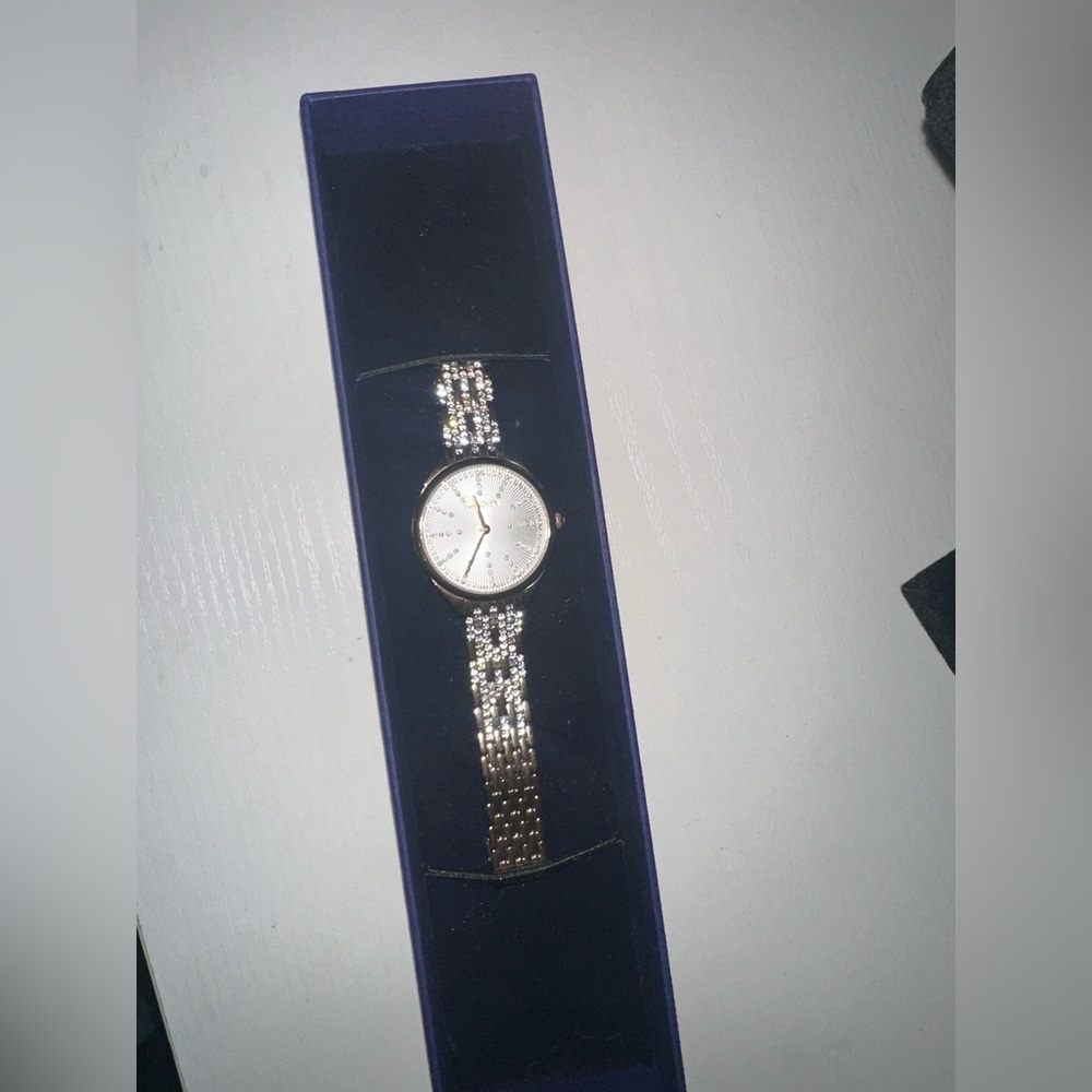 Swiss Made, Pavé, Metal bracelet, Rose gold tone/Not Used